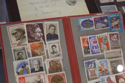 В Рязанском кремле открылась выставка «Почтовая марка. история в образах»